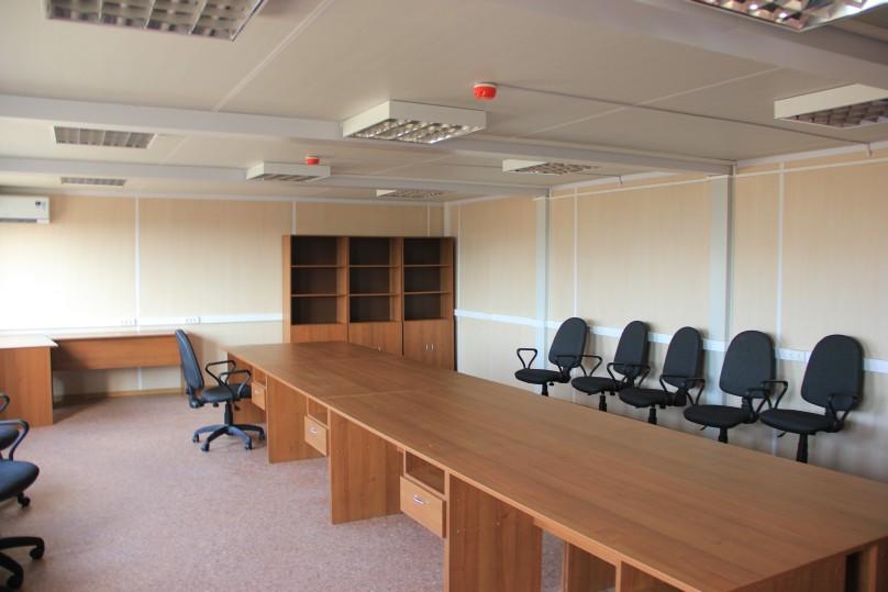 A small meeting room