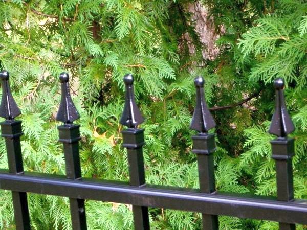 Фото Decorative pikes for welded fences