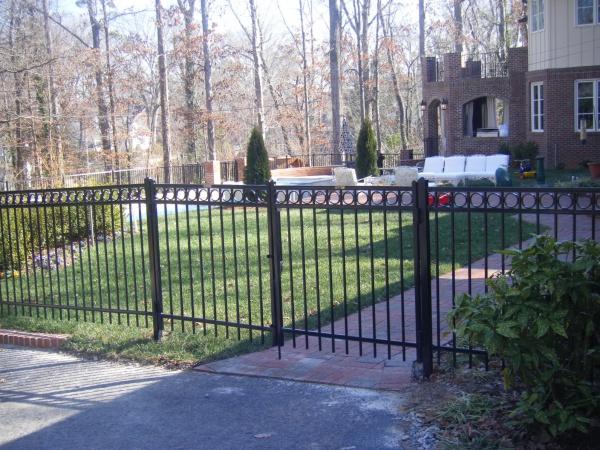 Фото A small fencing for a private house