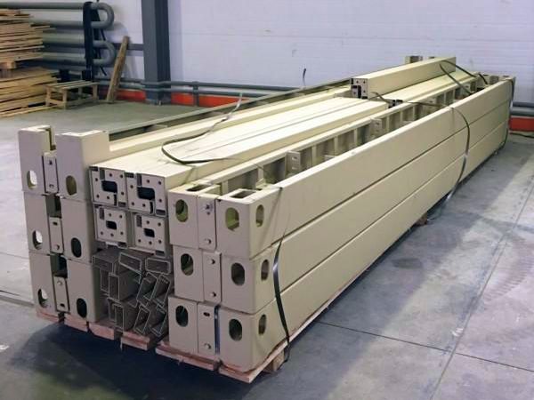 Фото Тут лежат конструкции для сборки 8ми модулей