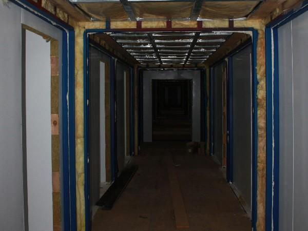 Фото Элементы утепления каркаса здания