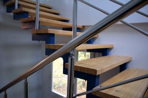 Фото Stainless steel staircase - railing fastening elements