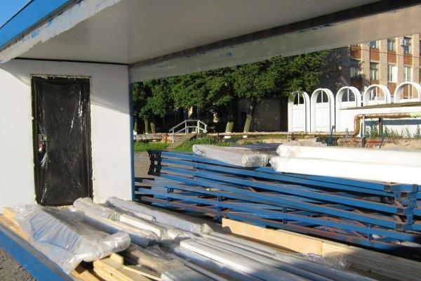 Фото The half-assembled cabin